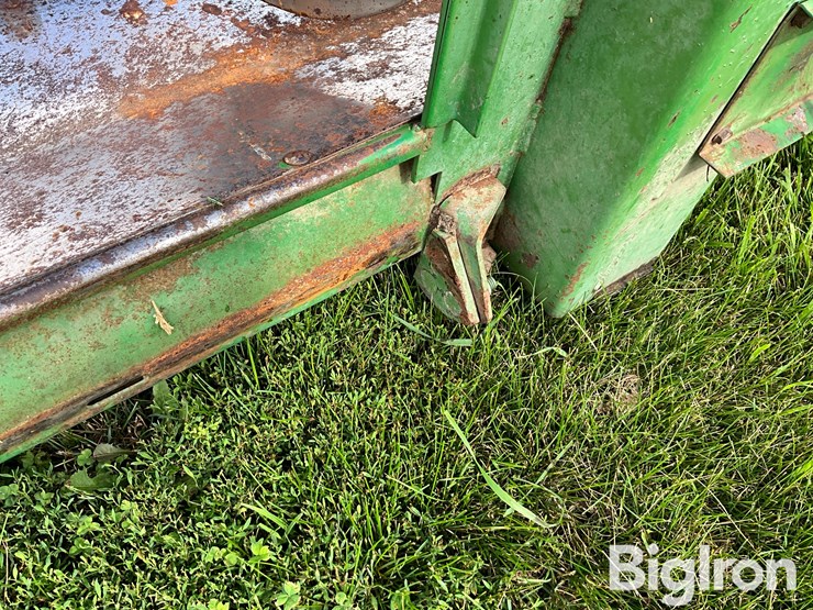 john-deere-843-image-11