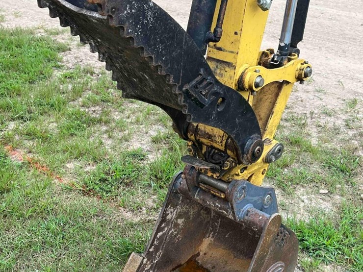 yanmar-vio35-6a-image-7