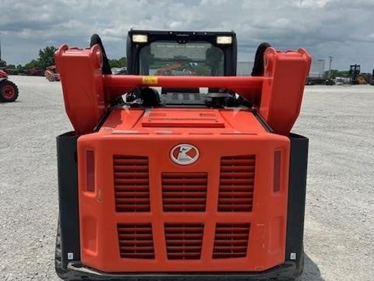 kubota-svl97-2-image-4