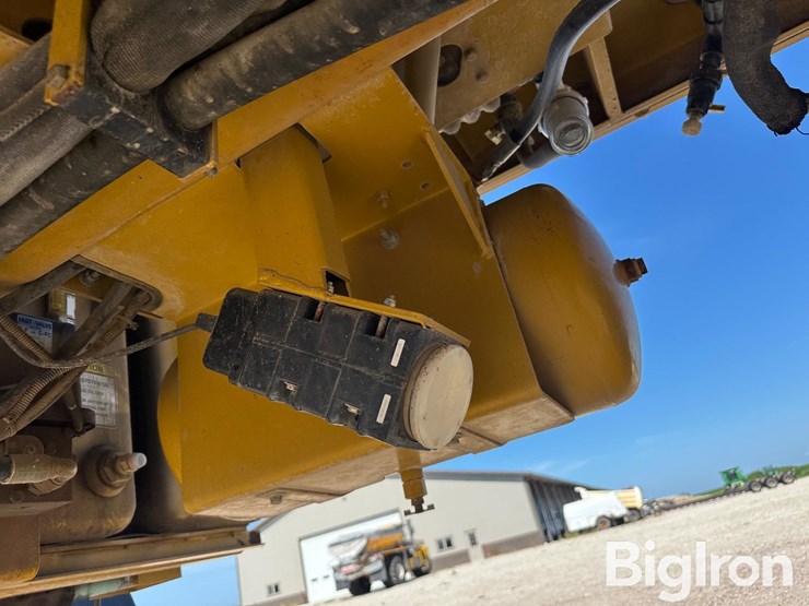 ag-chem-rogator-854-image-19
