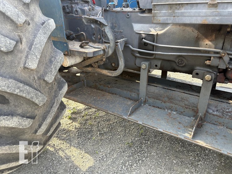 new-holland-7610s-image-10