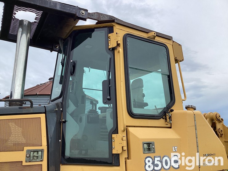 2003-deere-850c-lt-image-9