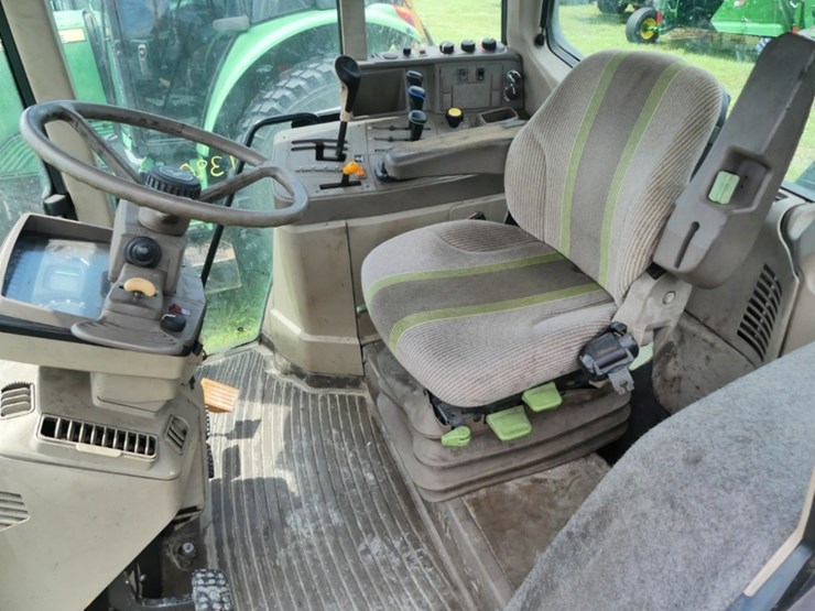 john-deere-7130-image-9