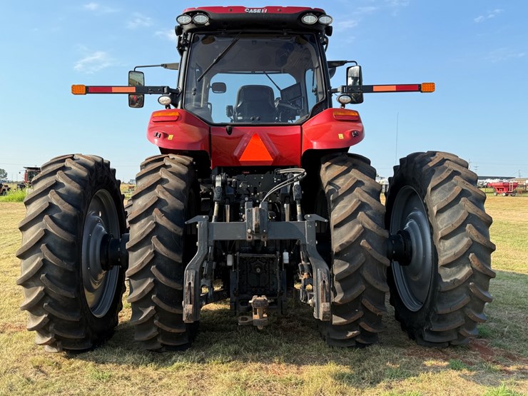 2022-case-ih-magnum-340-image-15