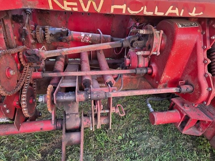 new-holland-900-image-23
