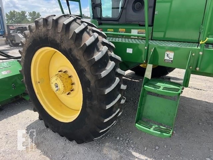 2011-john-deere-r450-image-39