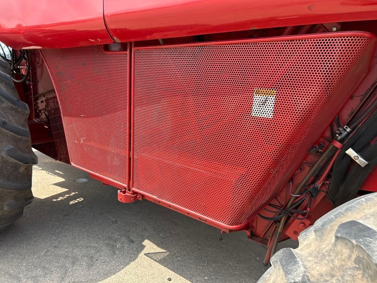case-ih-2388-image-38