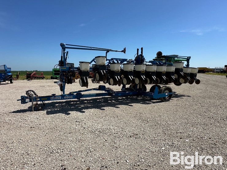 kinze-3600-image-8