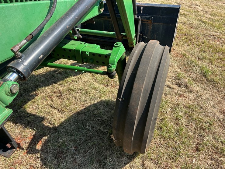 john-deere-4240-image-15