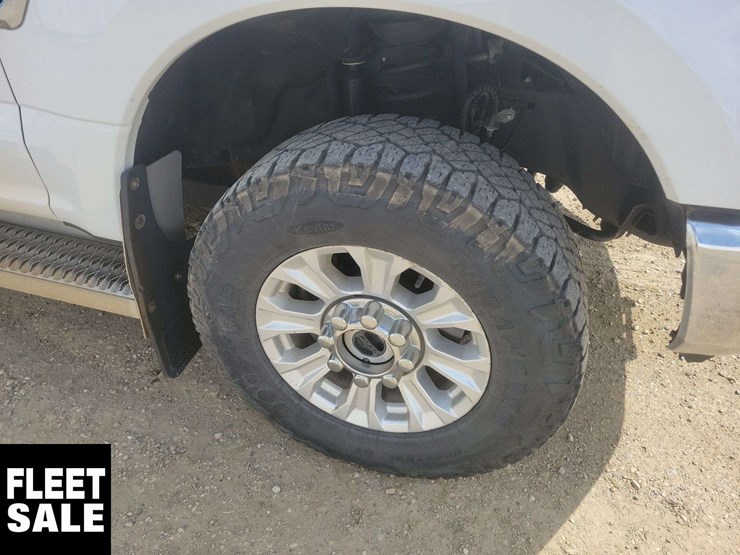 2020-ford-f350-image-29
