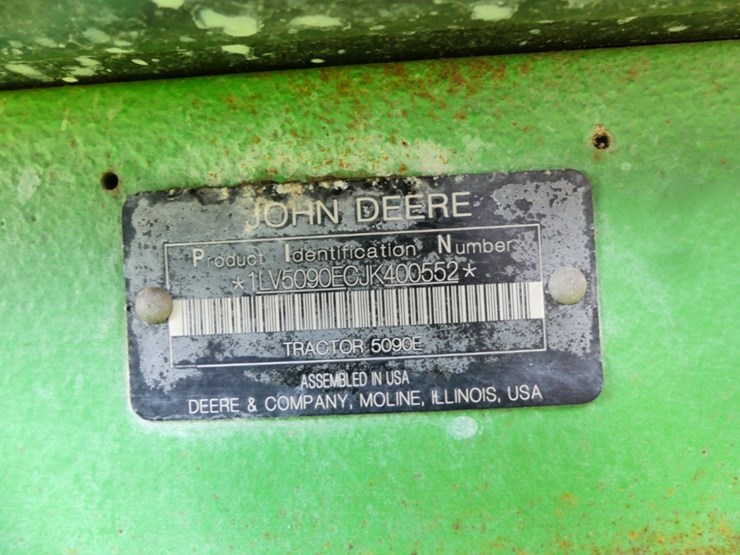 2019-john-deere-5090e-image-13