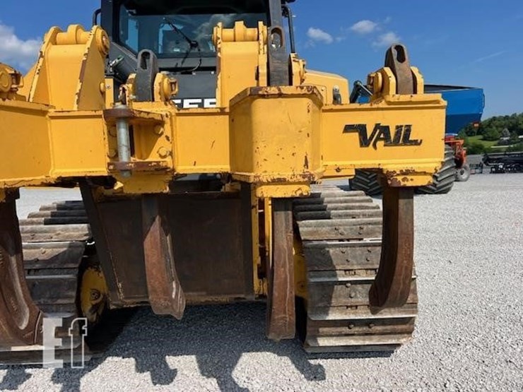 2021-deere-850l-wlt-image-28