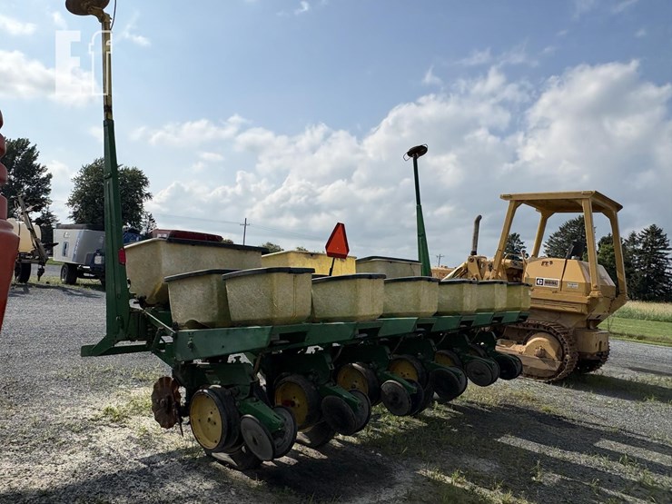 john-deere-7000-image-18