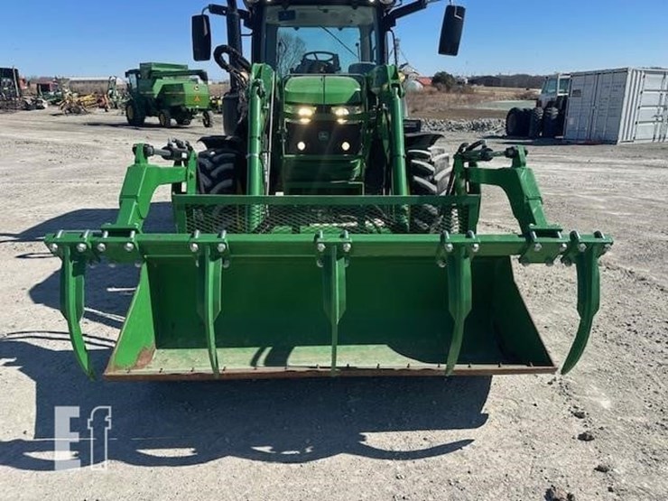2017-john-deere-6130r-image-15