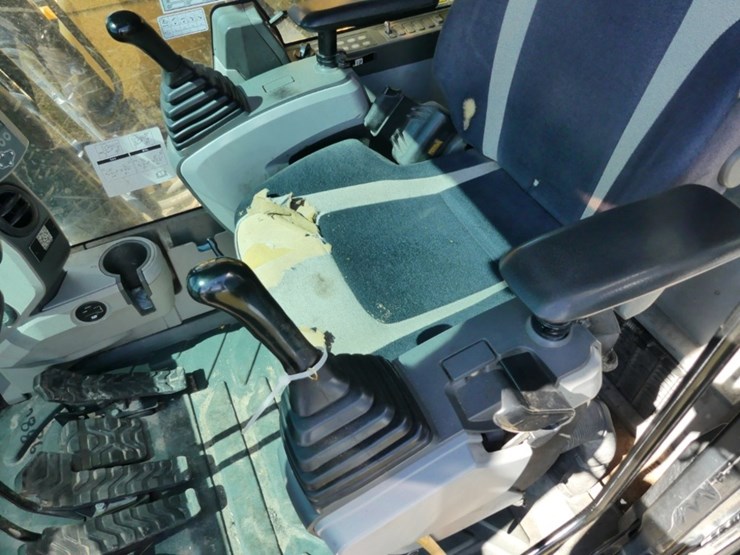 caterpillar-330fl-image-14