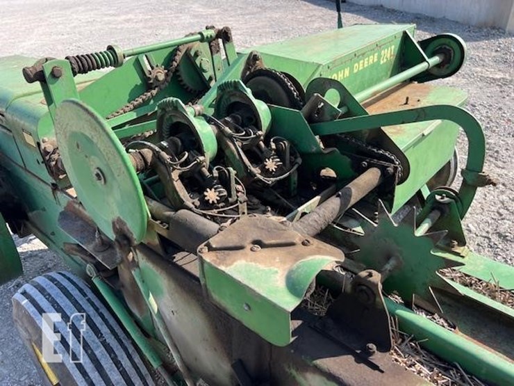 john-deere-224t-image-24