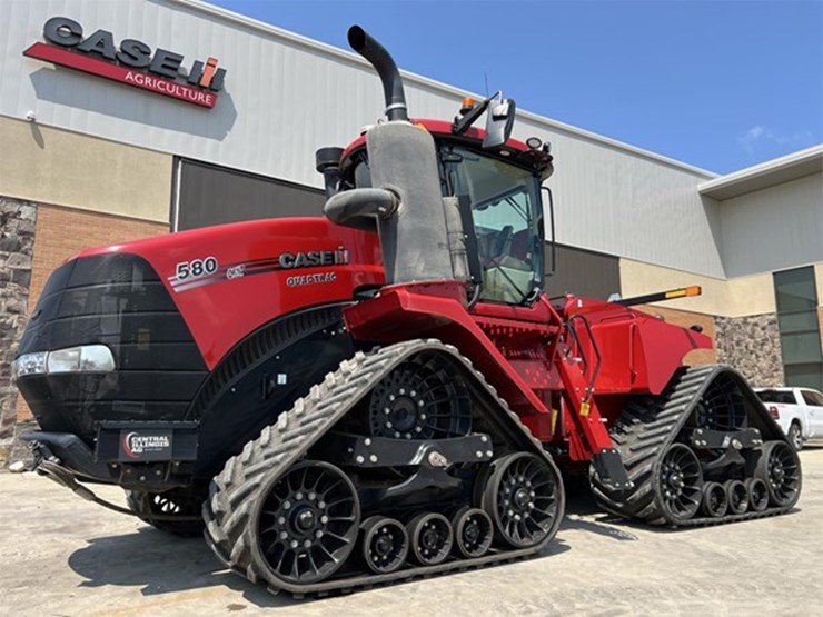 2022-case-ih-2022-image-1
