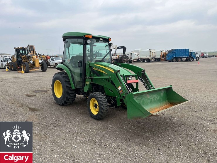2011-john-deere-3520-image-16