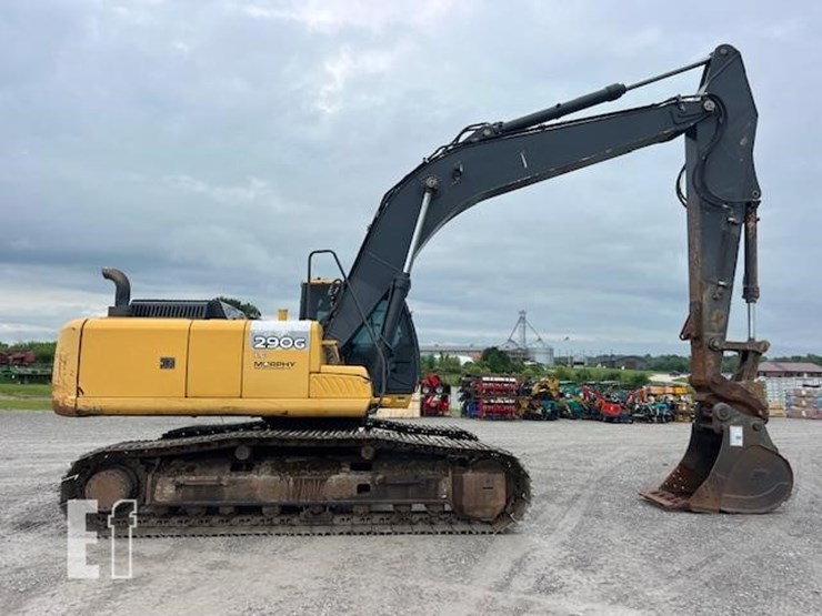 2014-deere-290g-lc-image-9