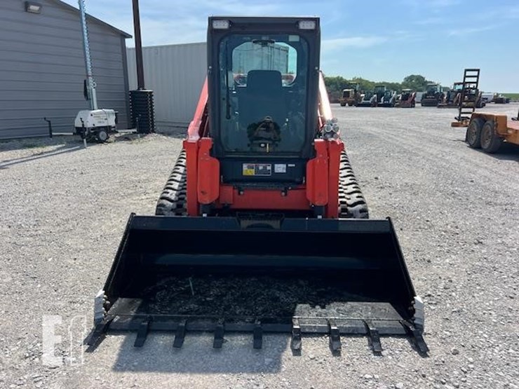 kubota-svl97-2-image-8