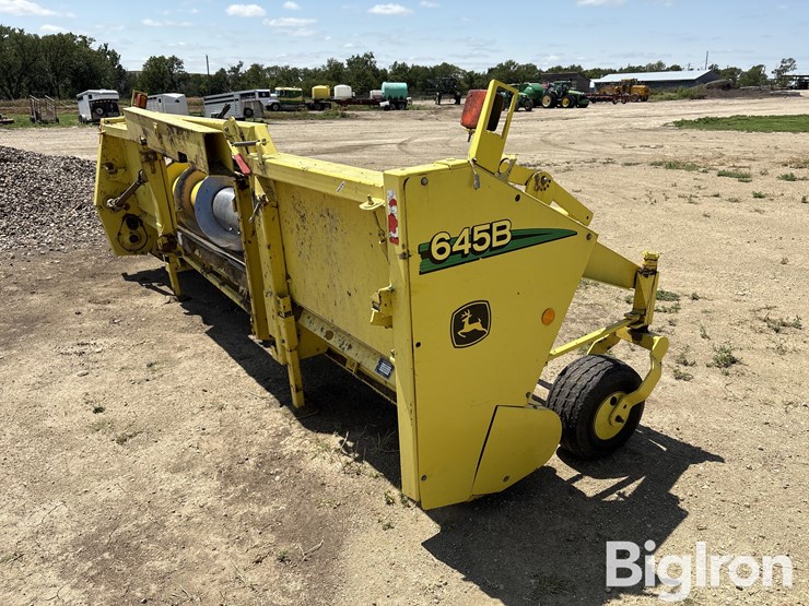 2006-john-deere-645b-image-5