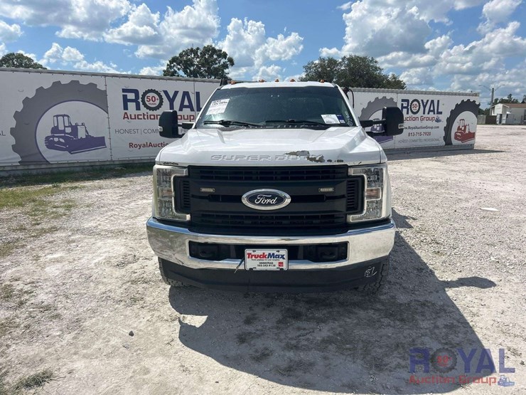 2019-ford-f350-image-31