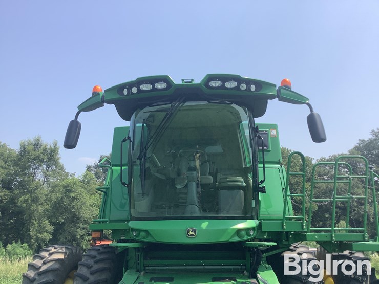 2014-john-deere-s680-image-9