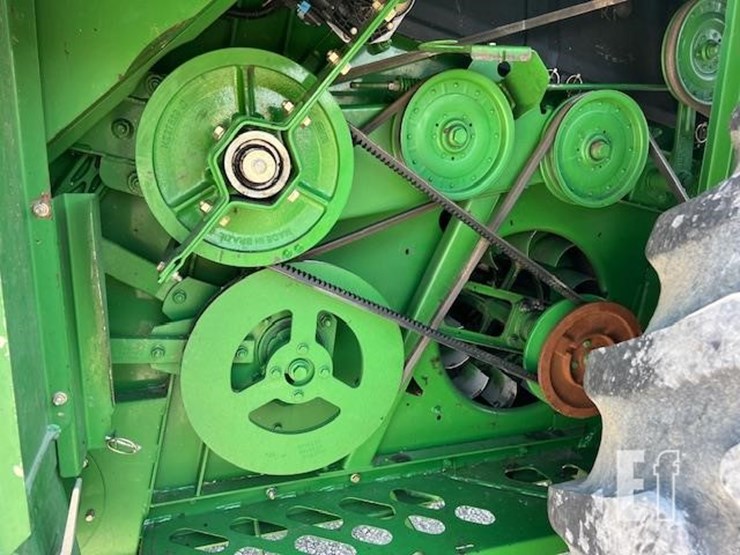 2009-john-deere-9670-sts-image-29