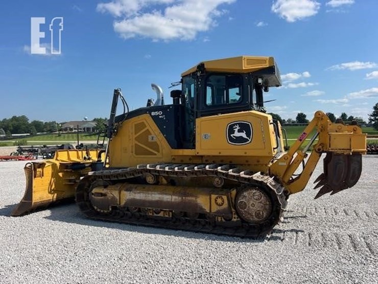 2021-deere-850l-wlt-image-8