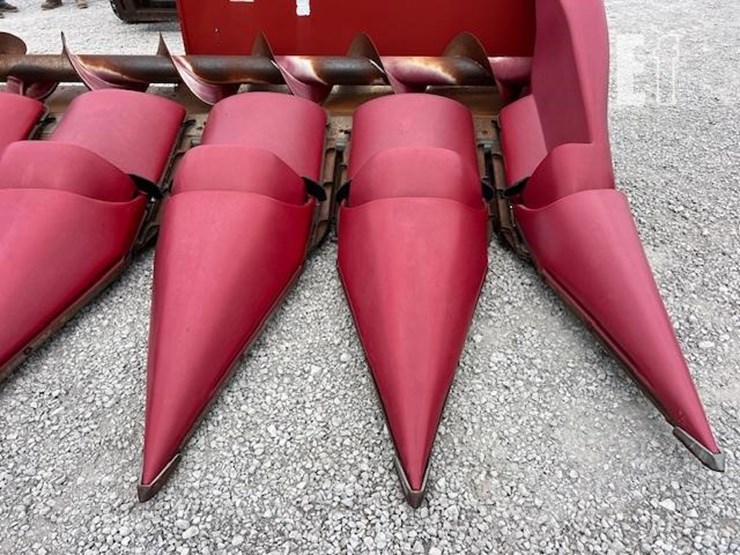 2010-case-ih-3208-image-10