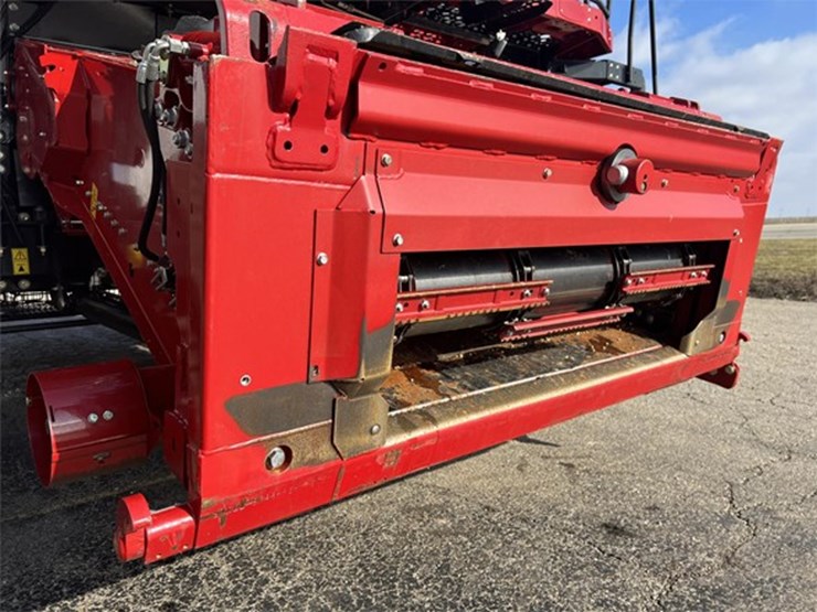 2022-case-ih-8250-image-10
