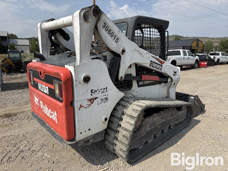 2019-bobcat-t740-image-5