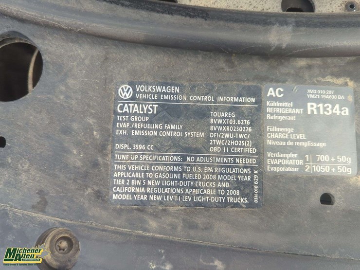 2008-volkswagen-touareg-image-27