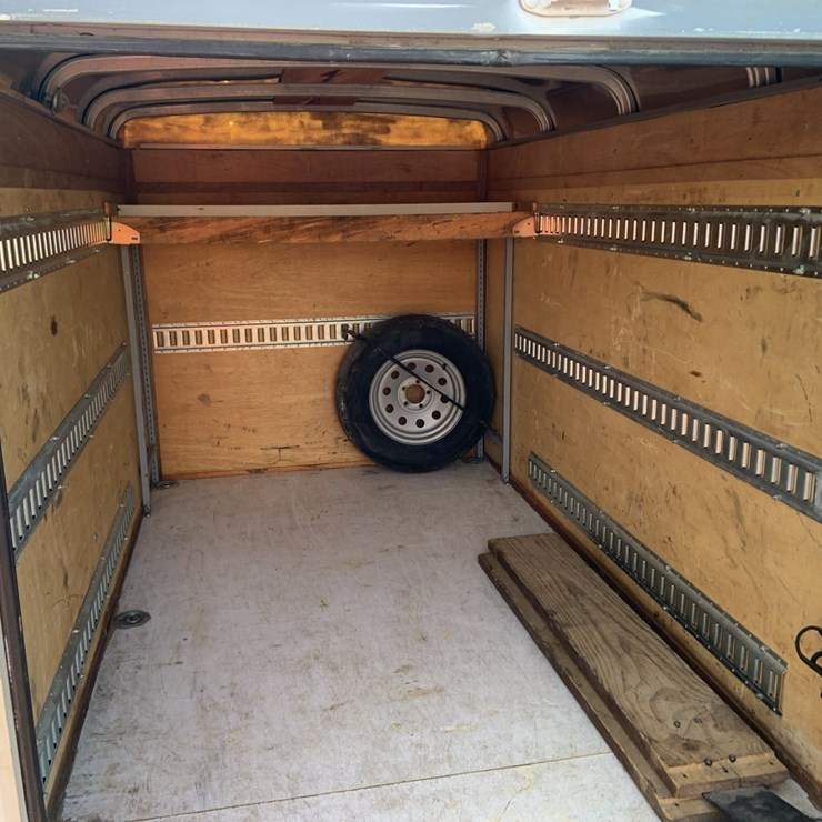 Road Force 5’x8’ Enclosed trailer