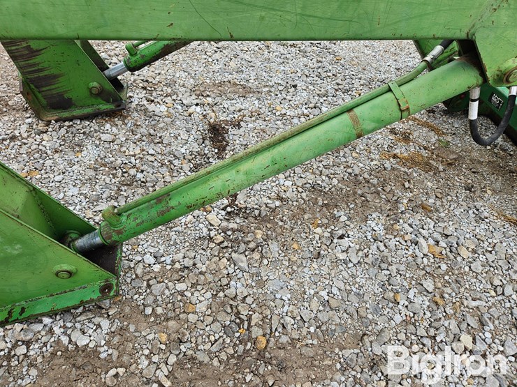 john-deere-148-image-19