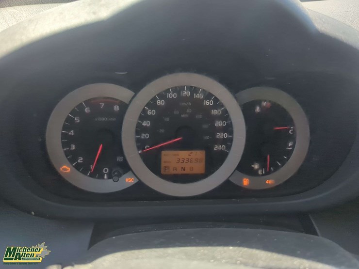 2008-toyota-rav4-image-9