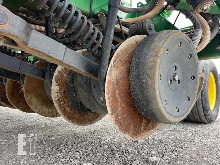 2018-john-deere-1990ccs-image-33