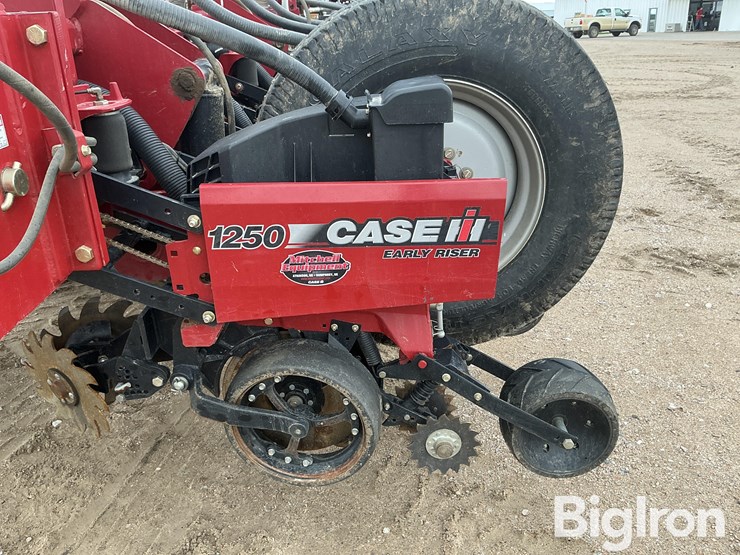 2012-case-ih-1250-image-17