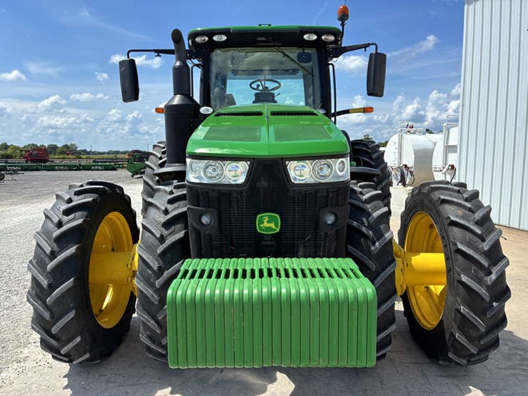 2018-john-deere-8400r-image-13