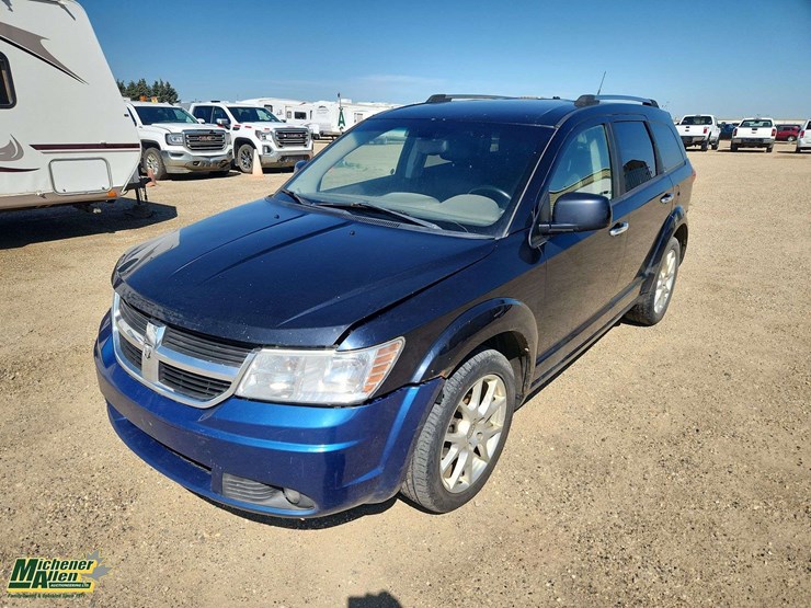 2011-dodge-journey-image-1