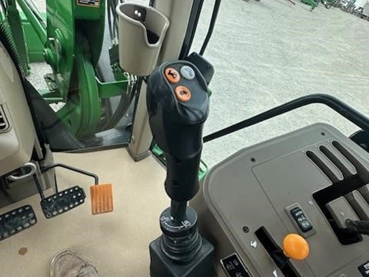 john-deere-6150m-image-24