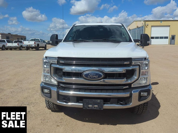 2021-ford-f250-image-21