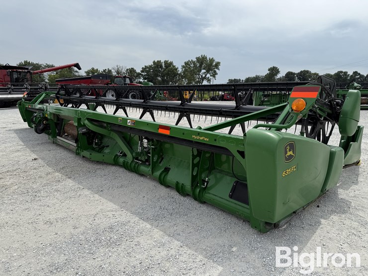 2013-john-deere-635fd-image-5