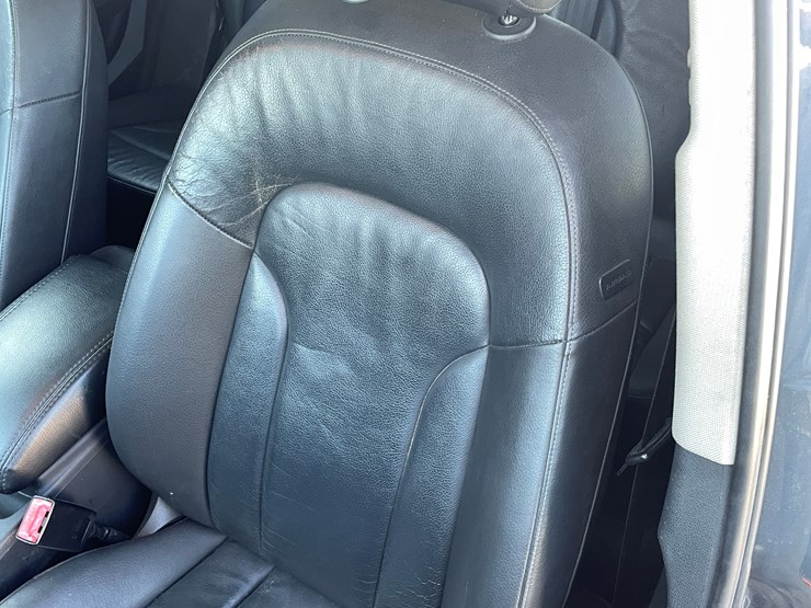 2010-audi-q5-image-33
