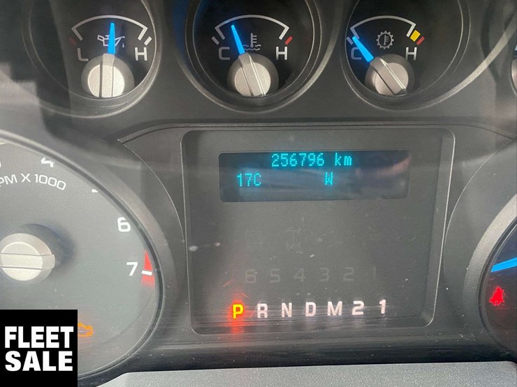 2015-ford-f350-image-27