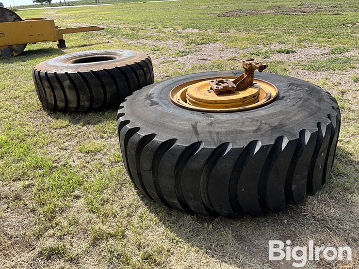 26.5-29-construction-scraper-tires-image-5