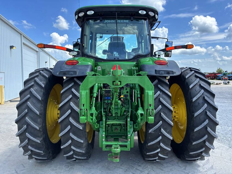 2018-john-deere-8400r-image-7
