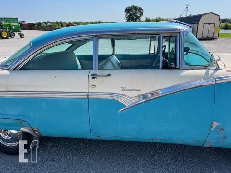 1956-ford-500-image-13