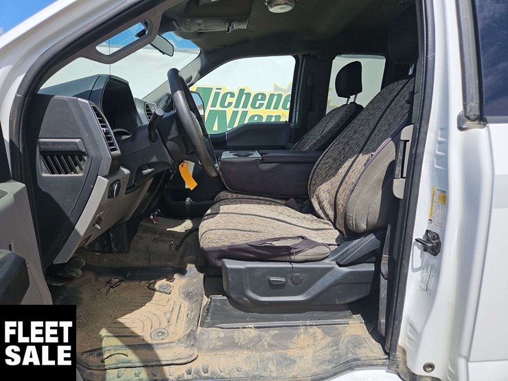 2020-ford-f350-image-8