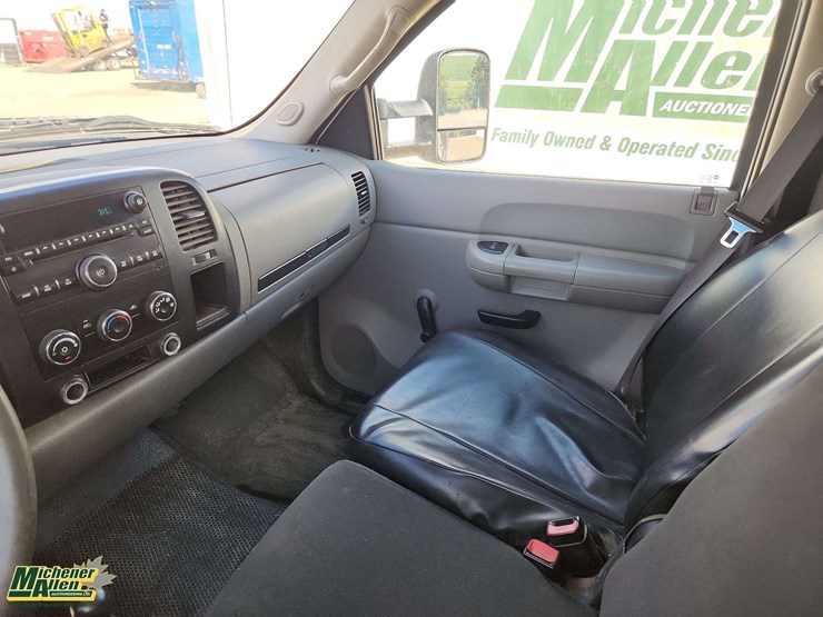 2008-gmc-sierra-3500hd-image-13